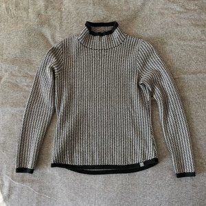 Title Nine Barra Sweater, size S